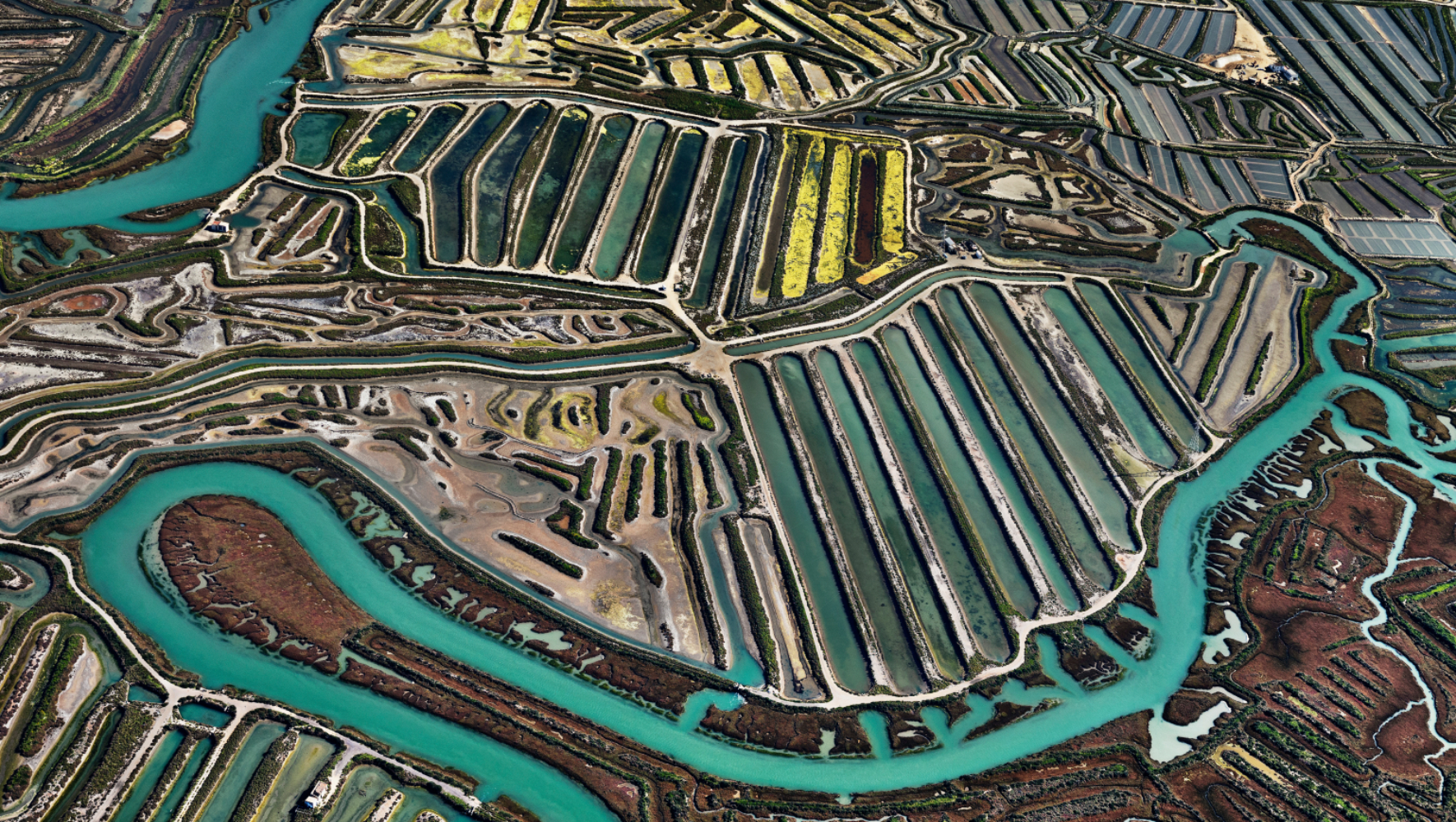 Burtynsky: Extraction / Abstraction